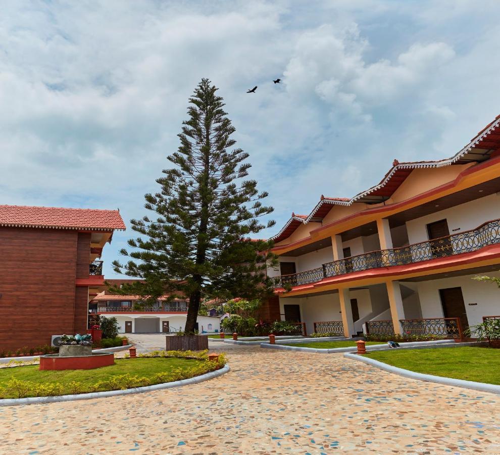 Sea Queen Beach Resort & Spa Colva Εξωτερικό φωτογραφία