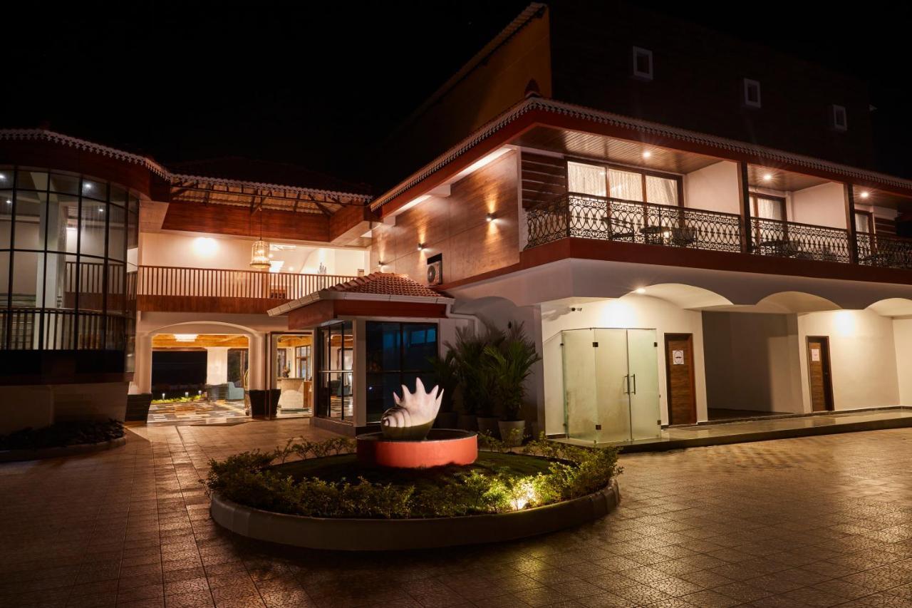 Sea Queen Beach Resort & Spa Colva Εξωτερικό φωτογραφία