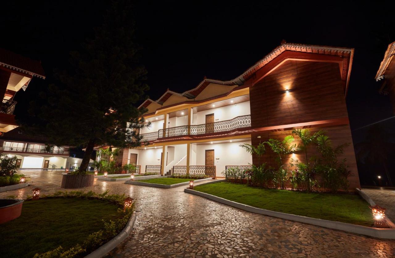 Sea Queen Beach Resort & Spa Colva Εξωτερικό φωτογραφία